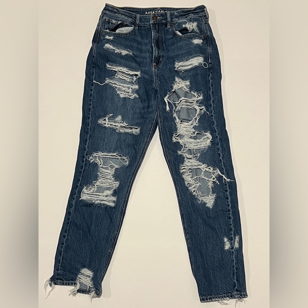 American Eagle Outfitters 6 Regular Jeans Worn Blue Distressed Grunge Holey